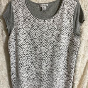 Gray and white dress top Size XL